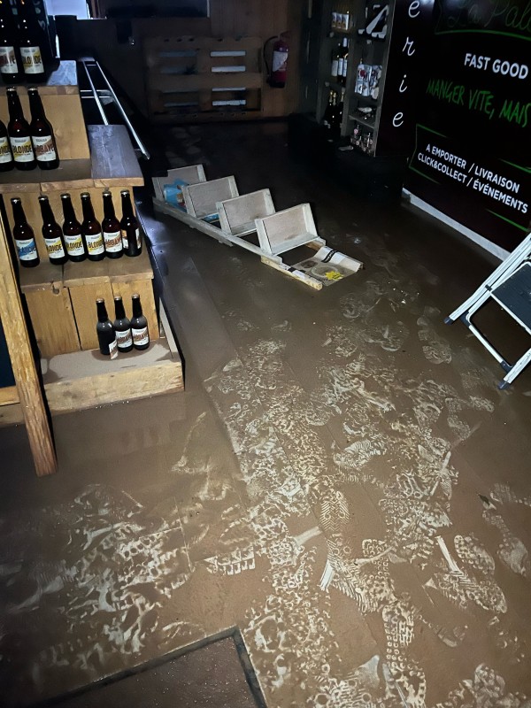 inondation restaurant de La Crau 
